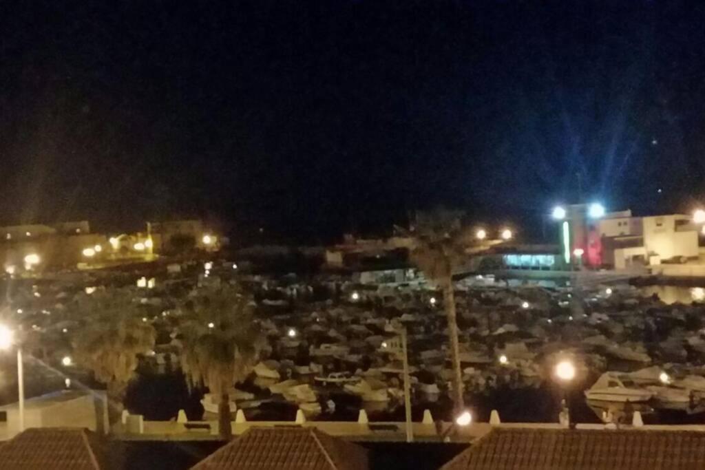 Marine Freestyler Glorious Terrace Apartment Faro