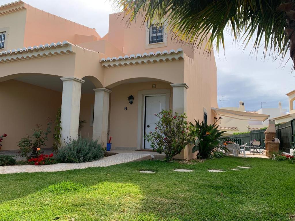 Casa Roseiras * Ferragudo (Faro)