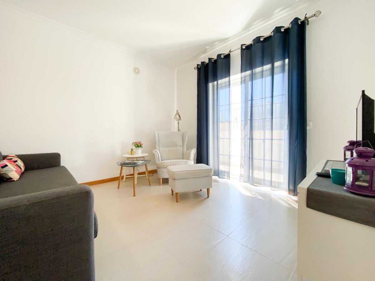 Casa Juju - Férias Em Familia Em Apartamento Com Piscina Perto Da Praia * Lagos