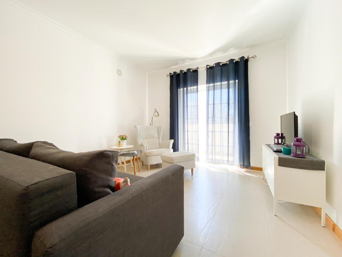 Casa Juju - Férias Em Familia Em Apartamento Com Piscina Perto Da Praia Lagos