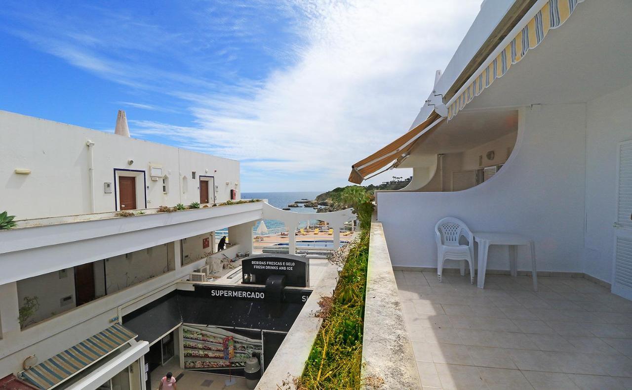 Appartement Oura Ocean Front *