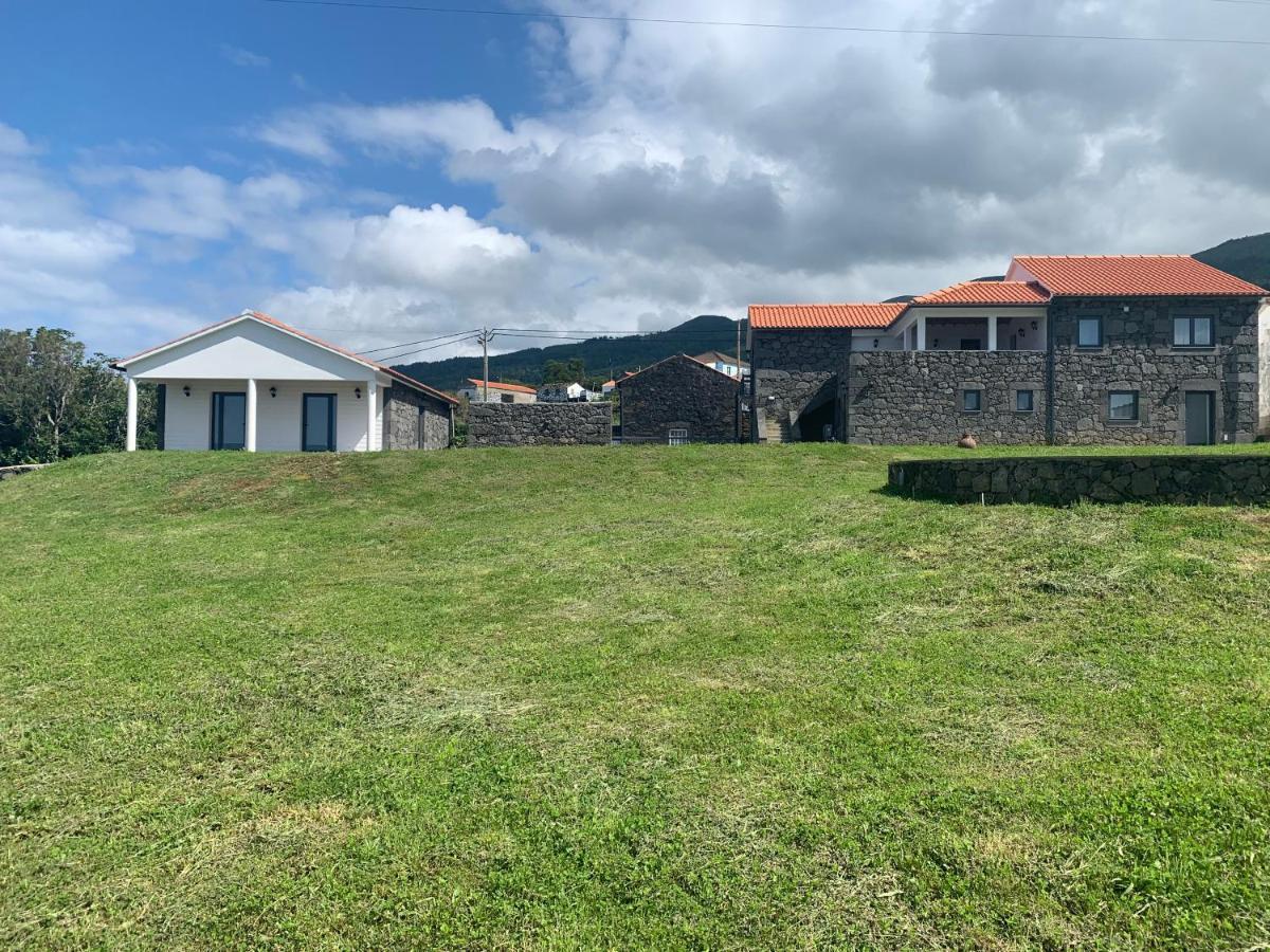 Casa Do Antonio Julio * São Roque do Pico