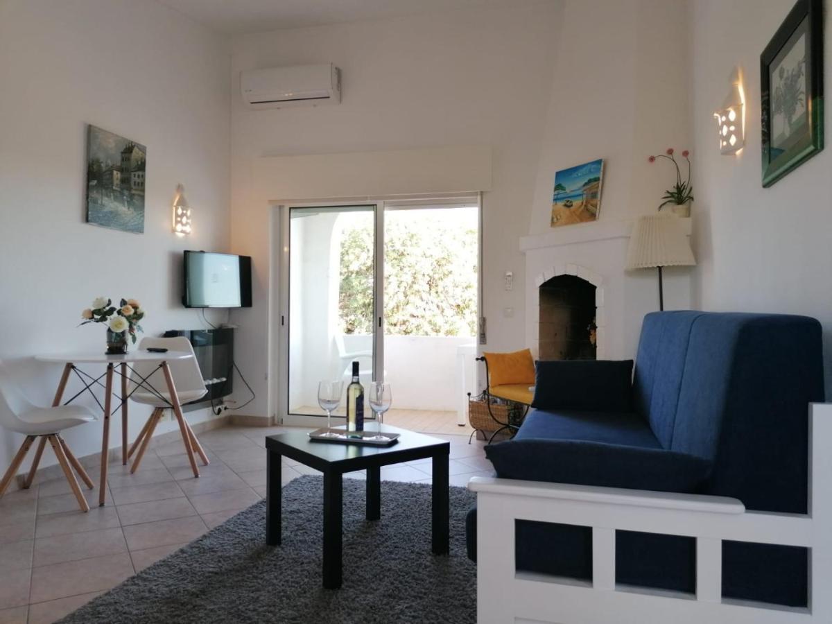 Marine Apartment *