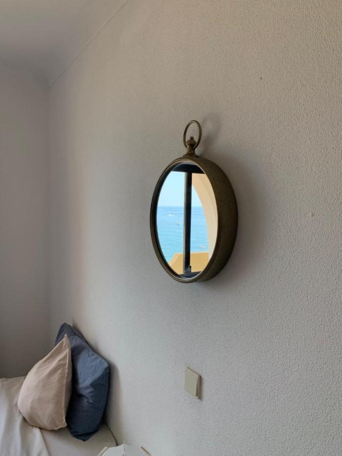 Apartamento Em Cima Da Praia - Carvoeiro - Algarve *