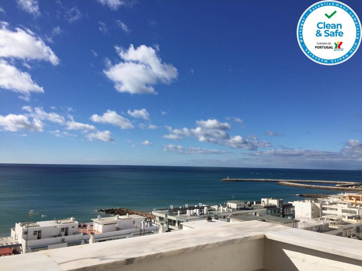Quarteira, Casa Com Vista Mar *