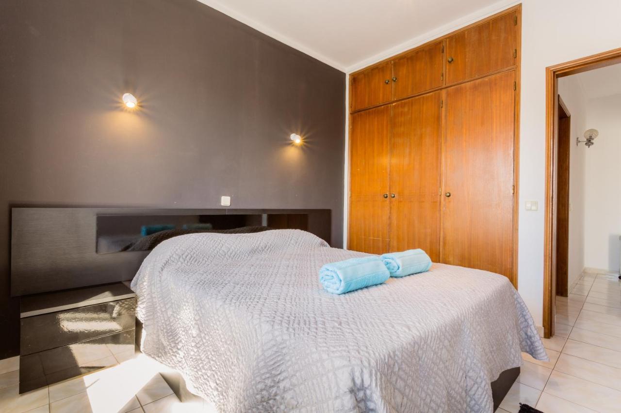 ★ Sea View ★ 1 Minute To Oldtown And ★ Vakantiehuis