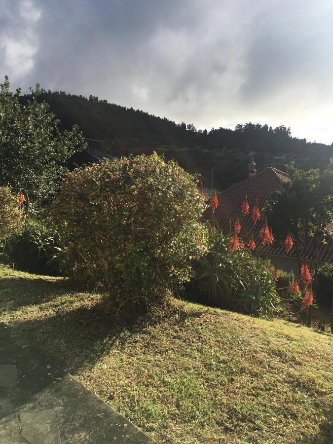Do Amparo Chalet *