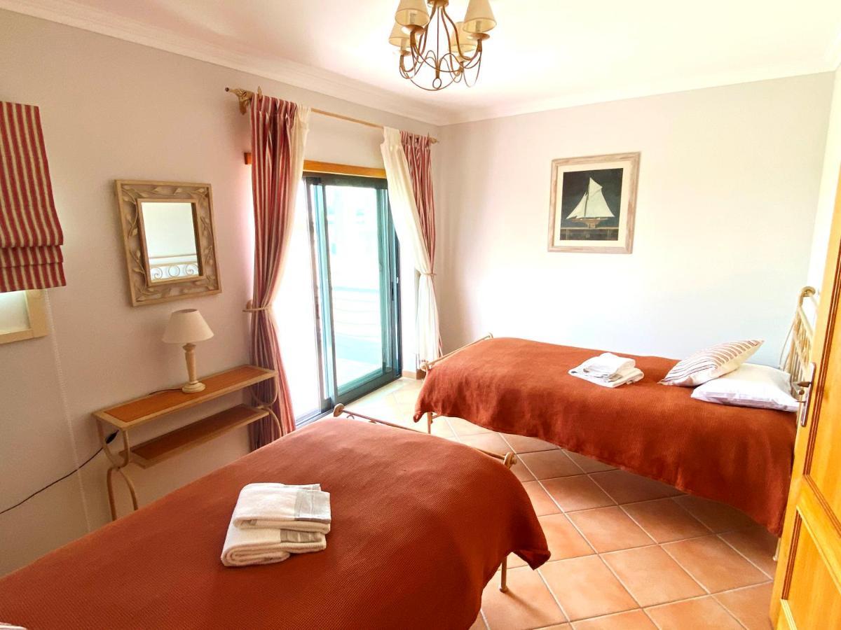 Falesia Penthouse Apartment Albufeira