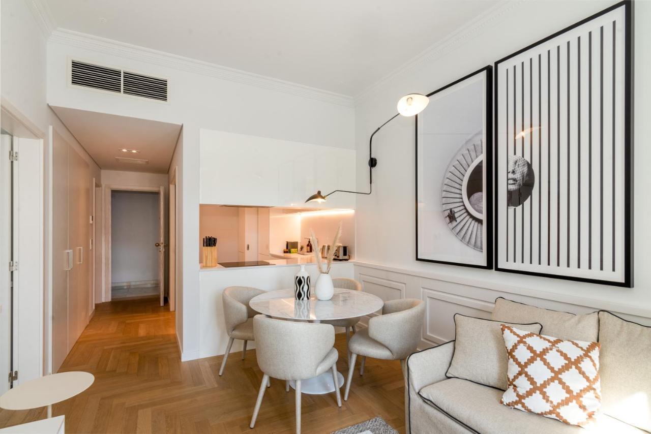 The Boulevard By The Good Neighbour In Apartment Lisbon