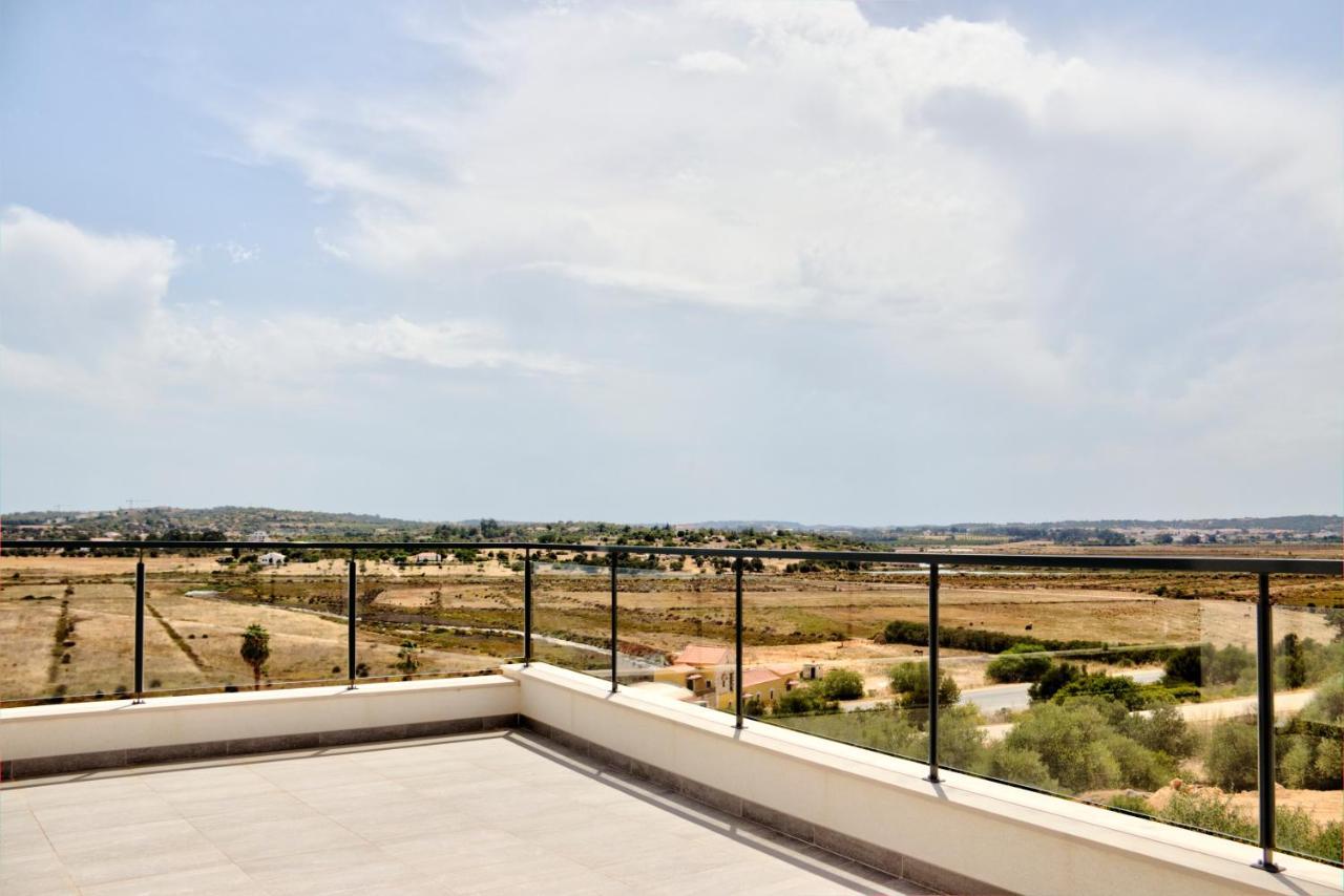 Villa Ria Alvor- Swimming Pool & Jacuzzi
