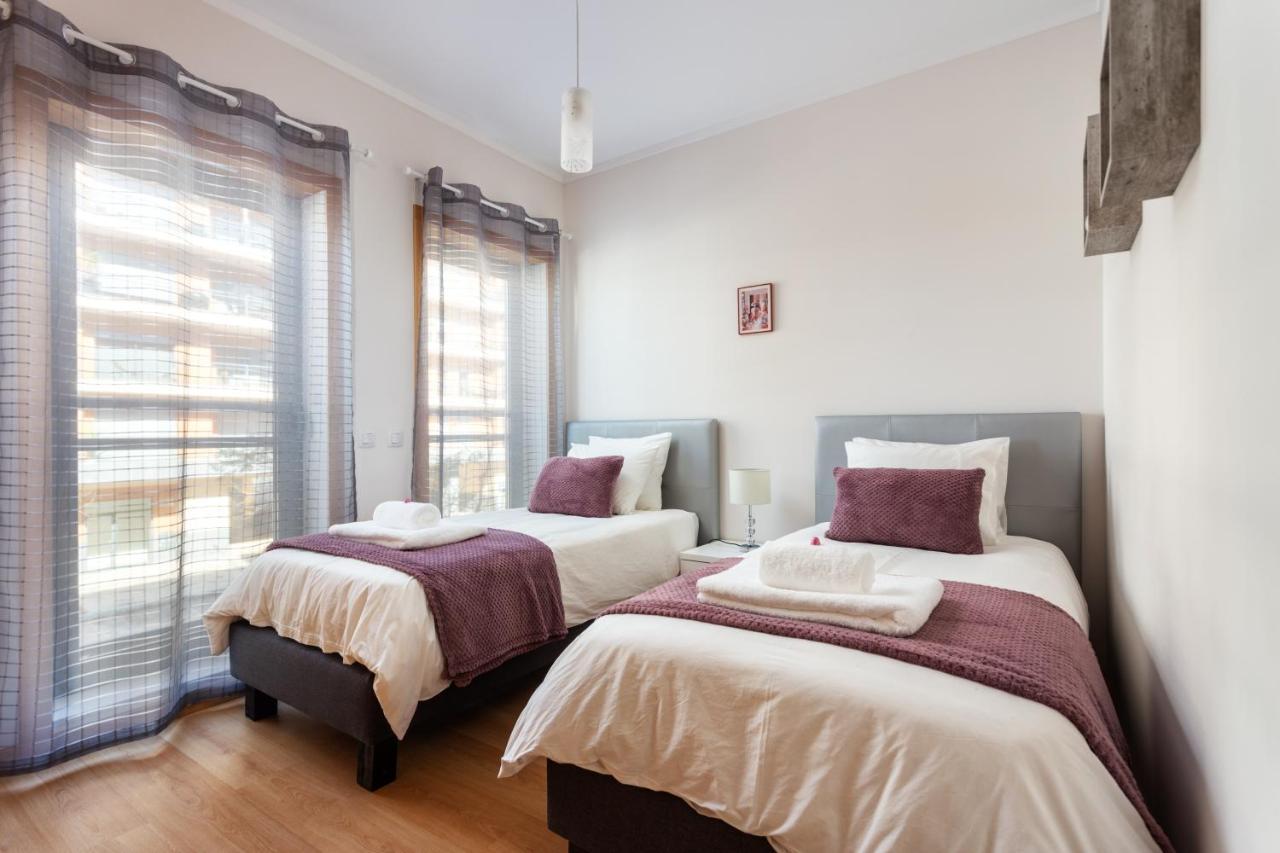 Apartamento Privilege Benet With Rooftop Pool, Village Marina - *