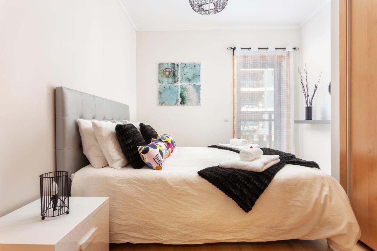 Privilege Benet With Rooftop Pool, Village Marina - Apartamento *