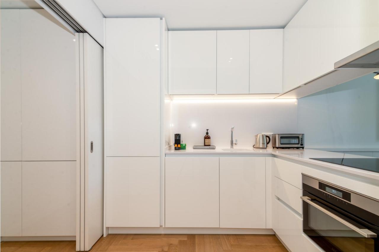 The Boulevard By The Good Neighbour In Apartment Lisbon