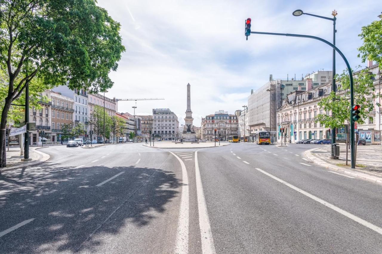The Boulevard By The Good Neighbour In Apartment *