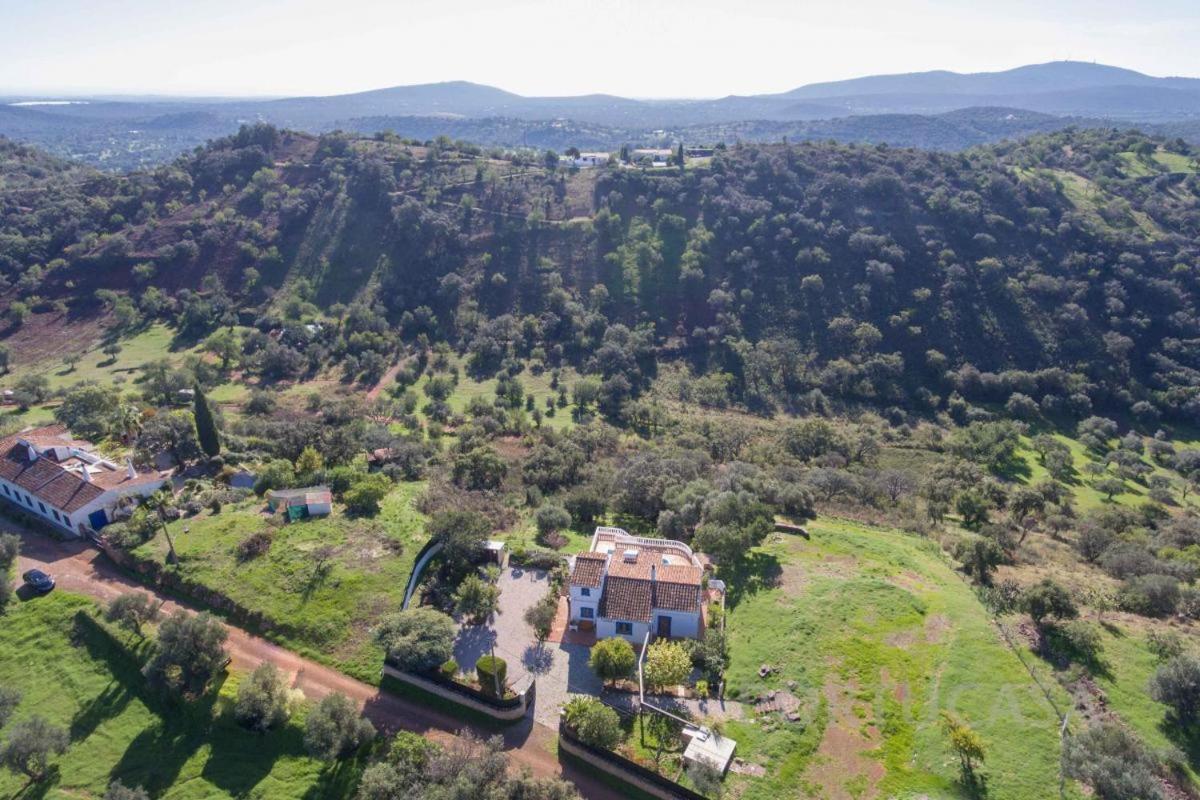Casa Da Tranquilidade With Private Pool In Tranquil Setting Villa