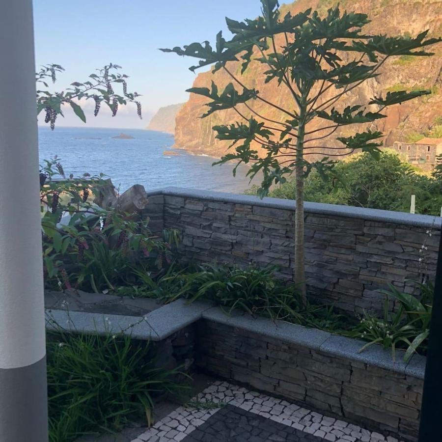 Lovely Sea View 3-bed House In P Delgada Madeira Сasa de vacaciones *