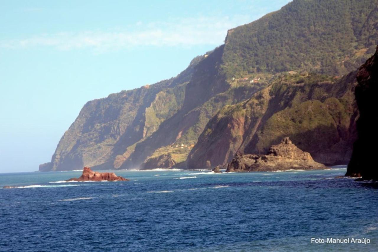 Lovely Sea View 3-bed House In P Delgada Madeira Сasa de vacaciones