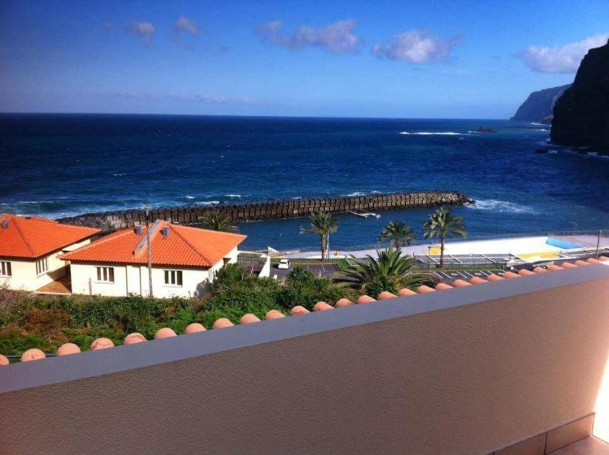Сasa de vacaciones Lovely Sea View 3-bed House In P Delgada Madeira *