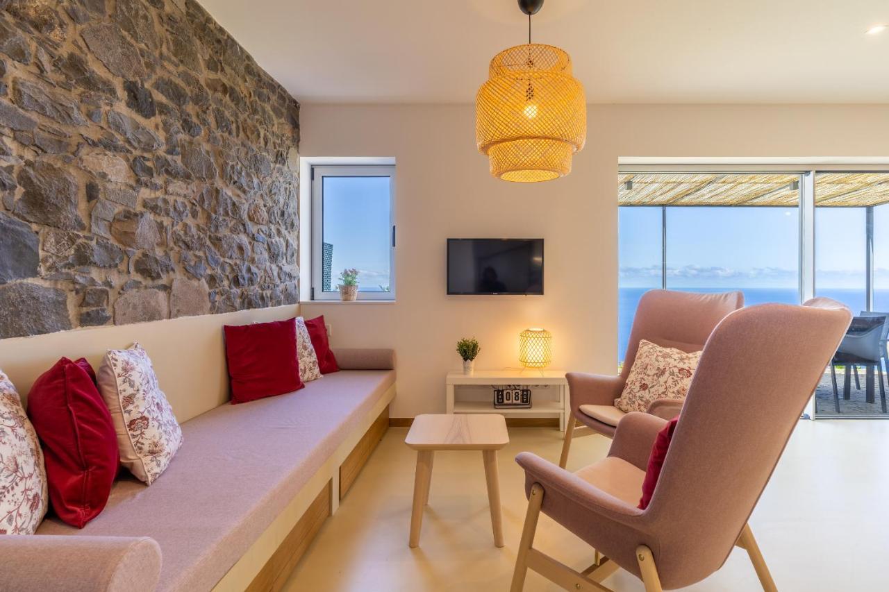 Villa Flora - Nature & Tranquility - Heated Pool Optional *
