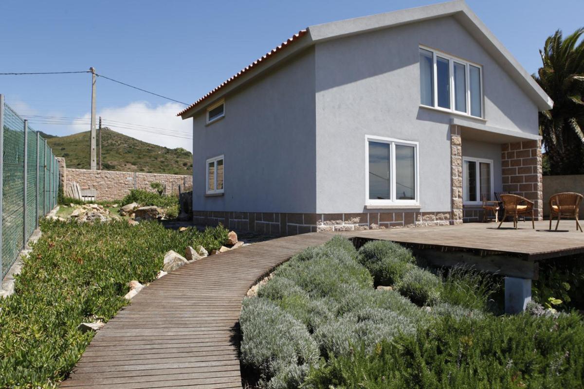 Casa de férias Mira Guincho House With Sea View And Garden, Cascais *