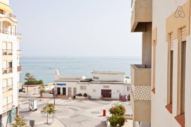 - - Sea View- Walk To The - Algarve