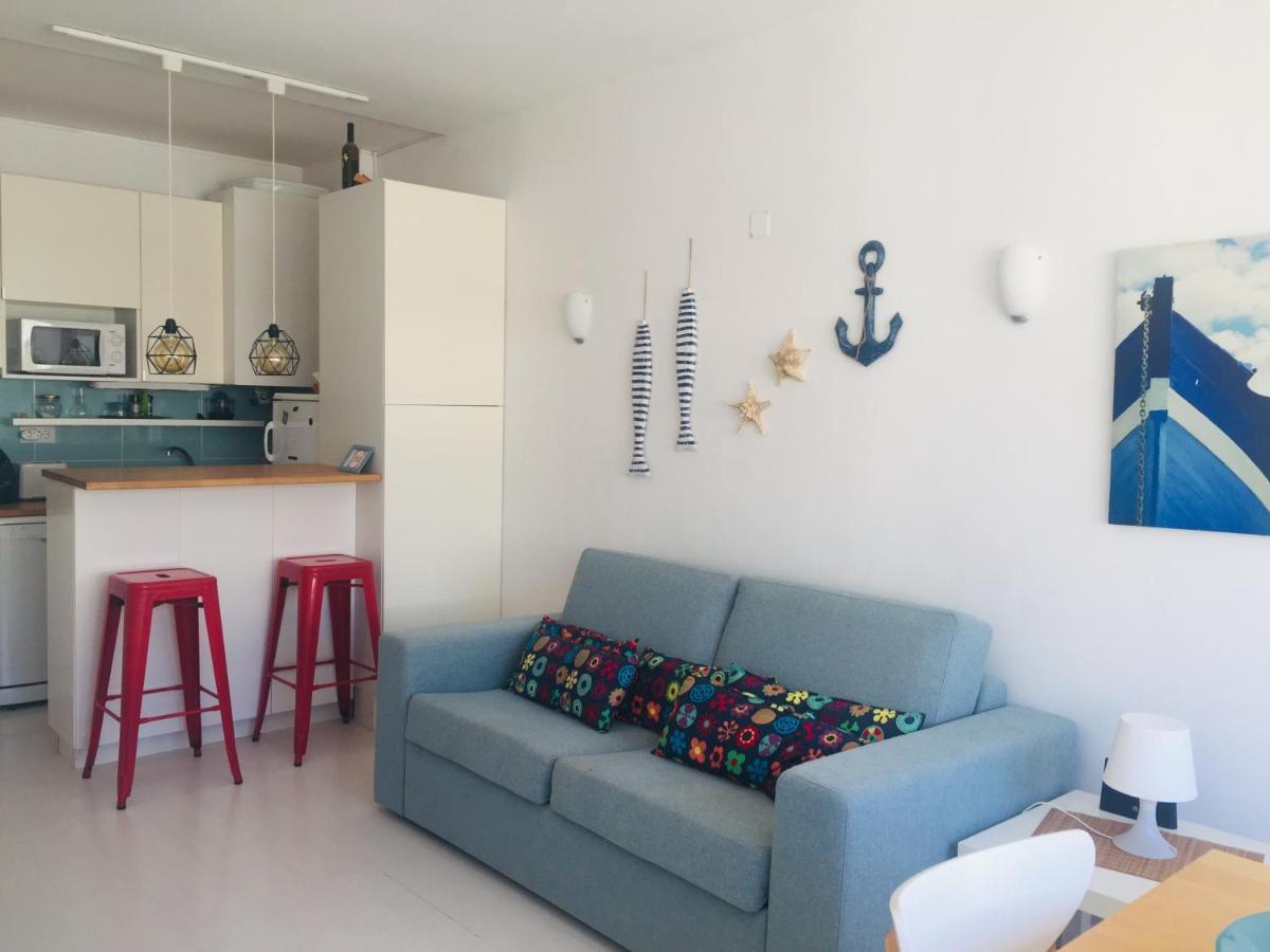 Apartamento - - Sea View- Walk To The - Algarve Armação de Pêra