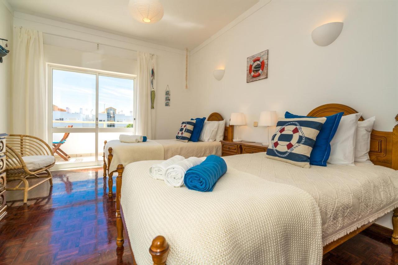 Apartment Sunny Seaside Escape *