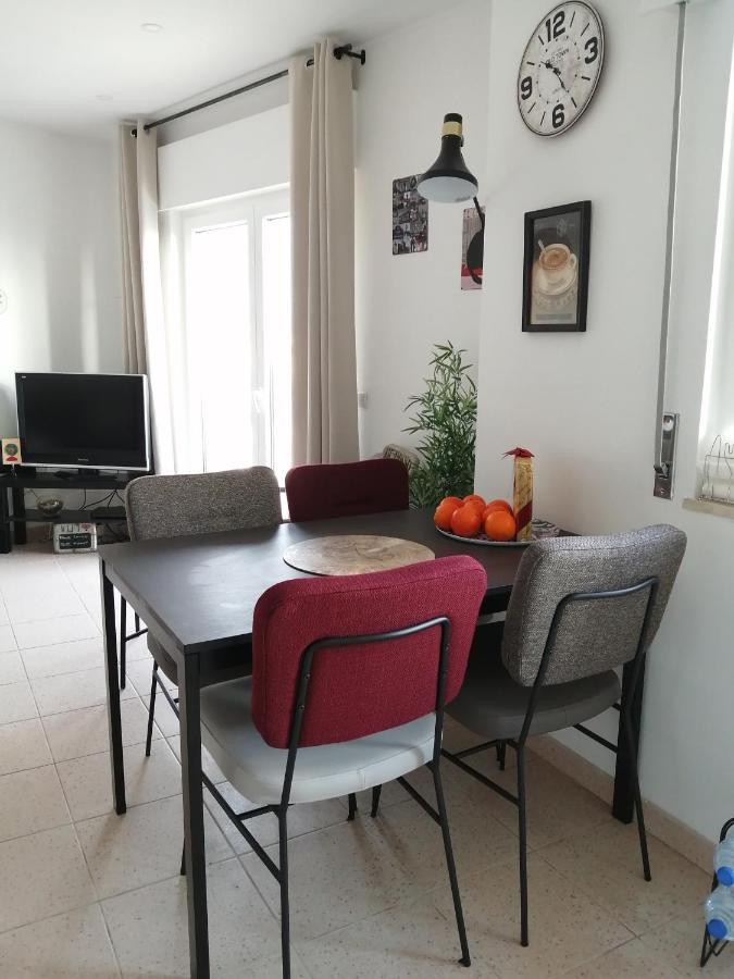 Appartement Vue Sur Et Pieds Dans L'eau! *