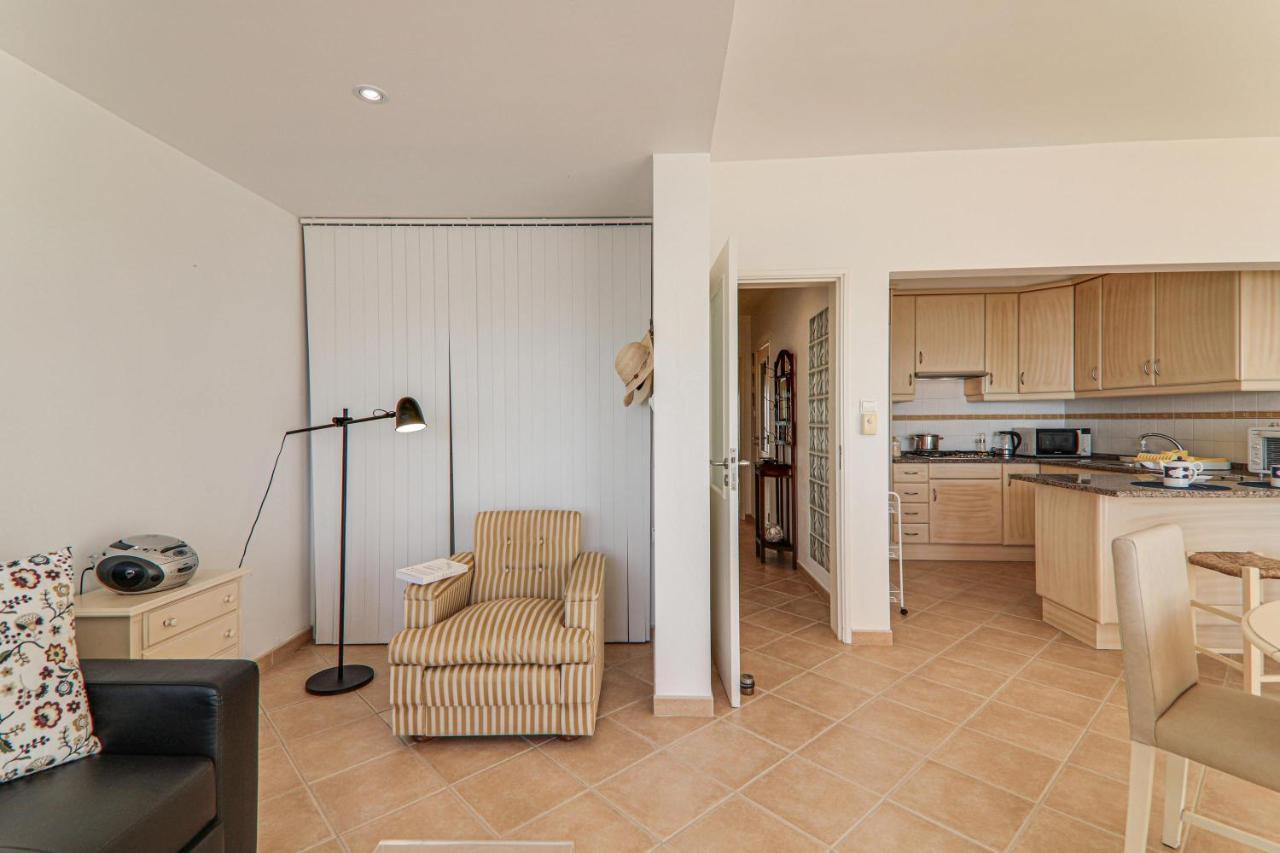 Sail Away Apartment