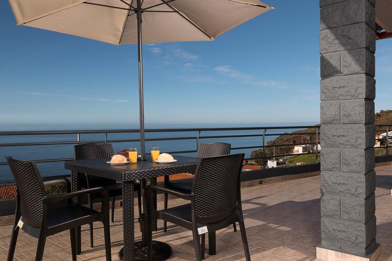 Welcome Home, With A Fantastic View, Sunrise & Sunsets Vakantiehuis *