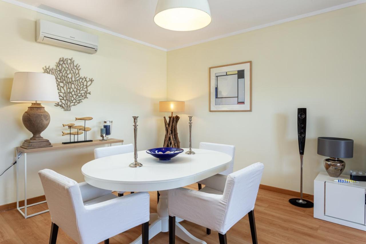 Privilege Sea View Pochet With Rooftop Pool, Village Marina - Apartment