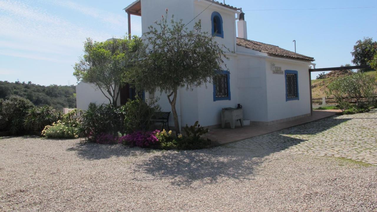 Casa Da Tranquilidade With Private Pool In Tranquil Setting Villa *