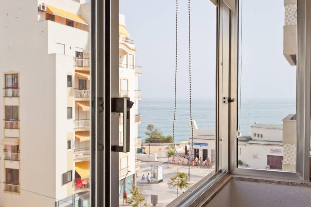 - - Sea View- Walk To The - Algarve Apartamento *