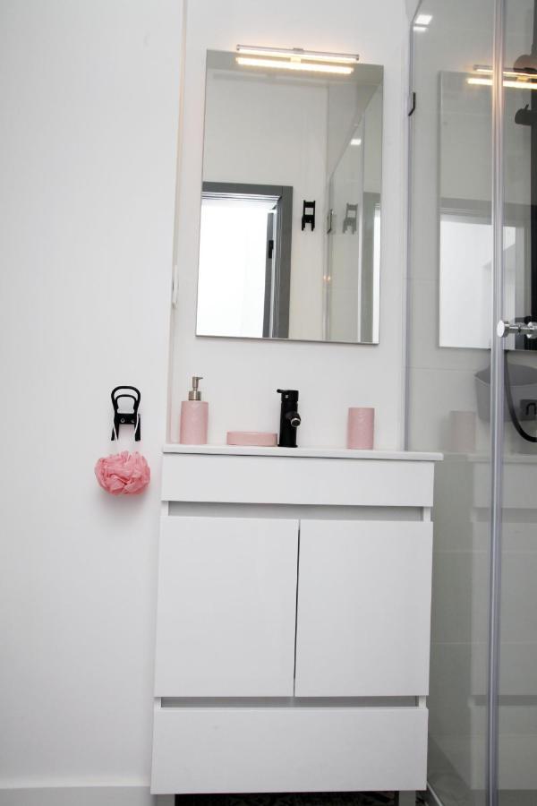 Bed & Seaside - Rosa Apartamento *