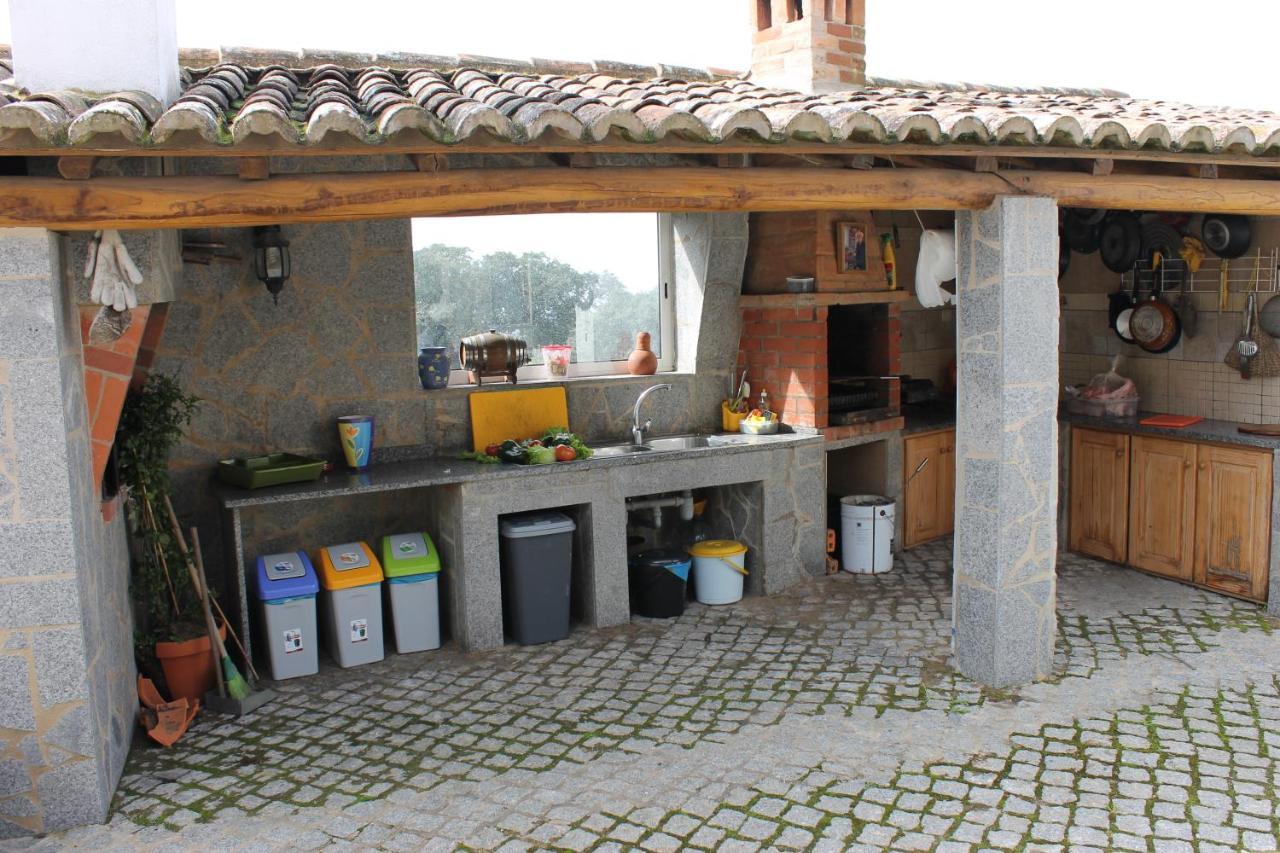 Horta Do Ze Miguel Farm stay Monchique