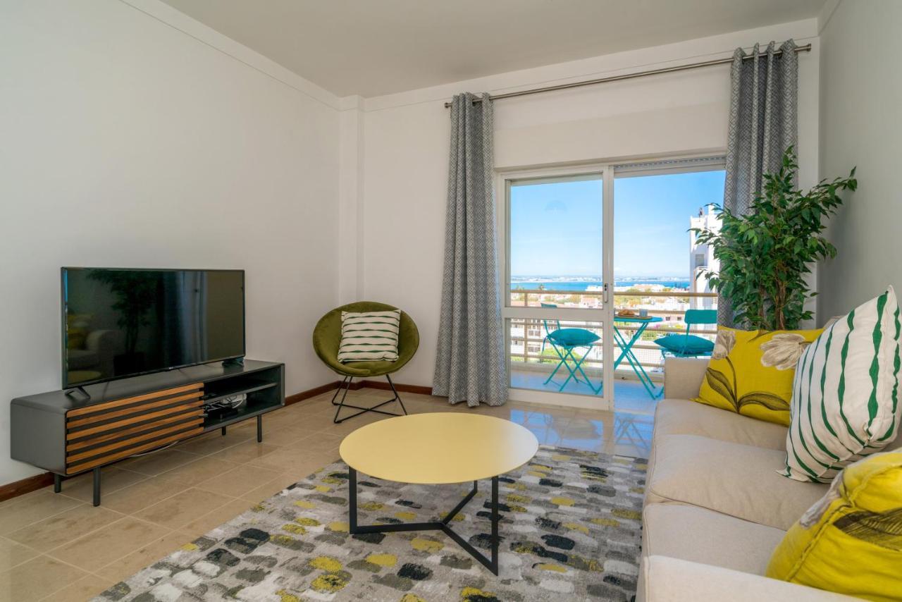 Apartment Sunny Seaside Escape