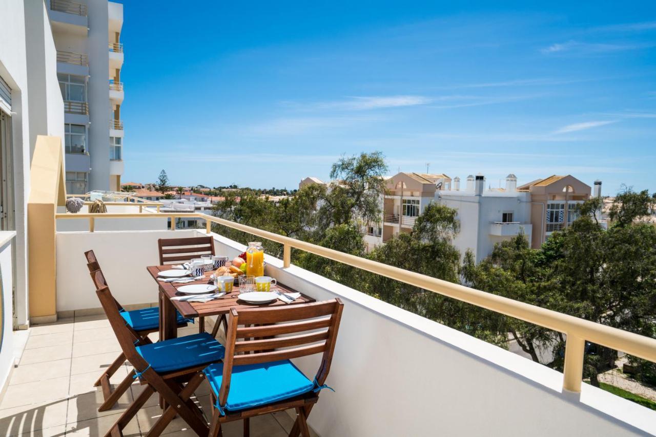 Apartment Sunny Seaside Escape