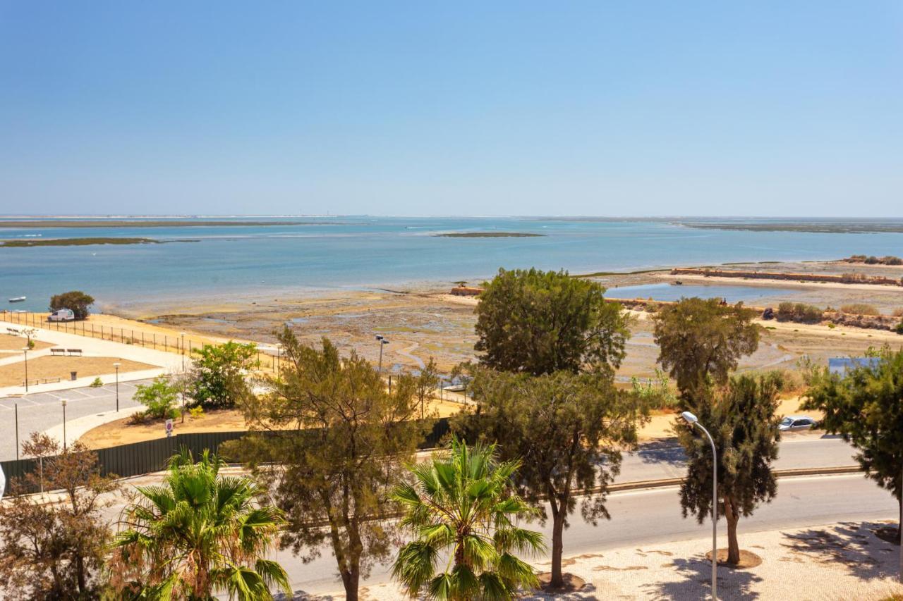 Apartment Privilege Sea View Pochet With Rooftop Pool, Village Marina - *
