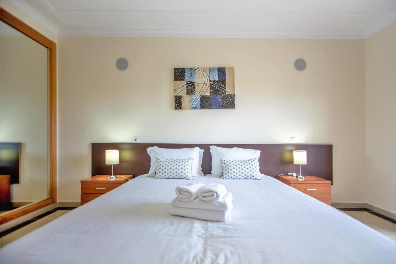 Villa Albufeira By Atlantic Places Albufeira