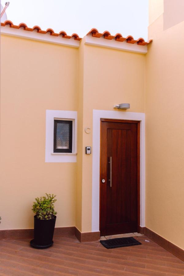 Aurora Apartment