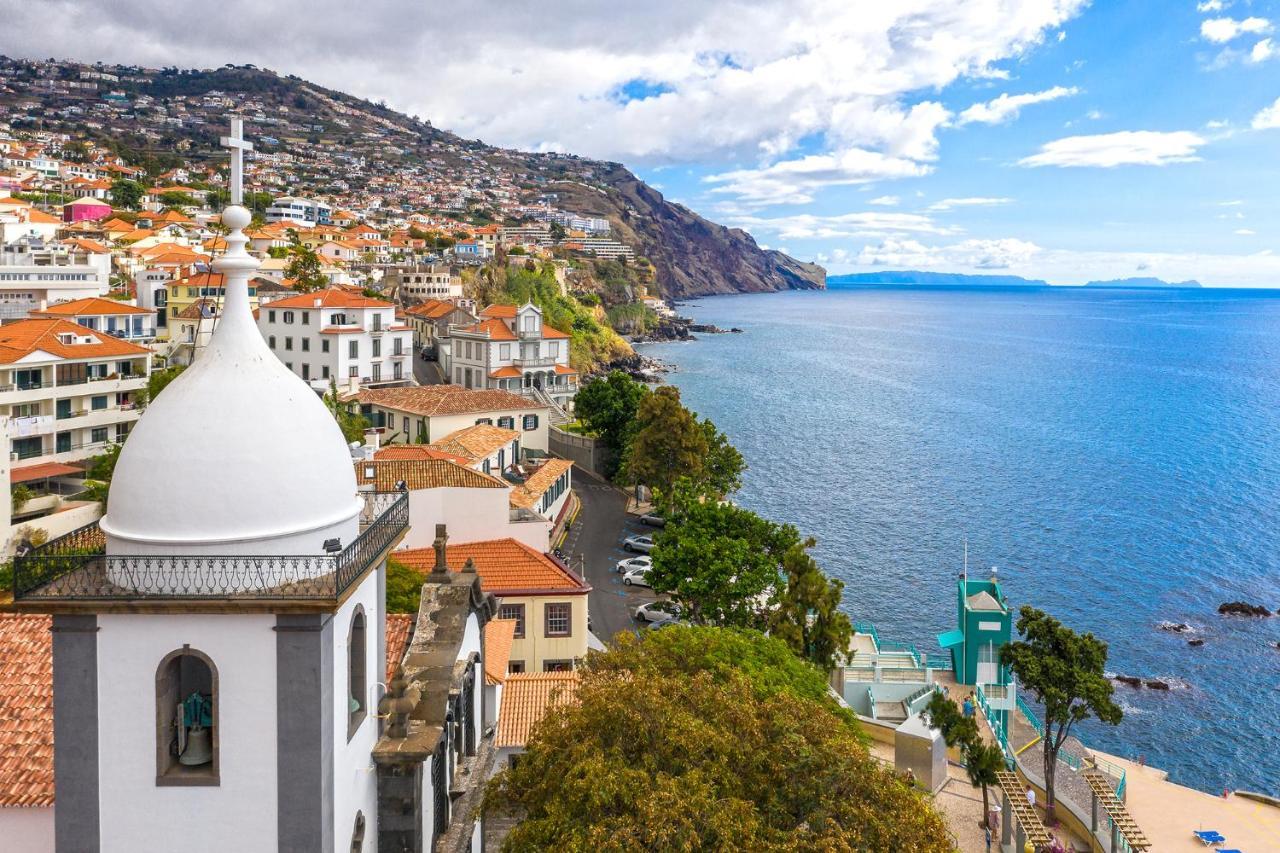 Barreirinha Front-line Sea View Ii By Madeira Funchal (Madeira)
