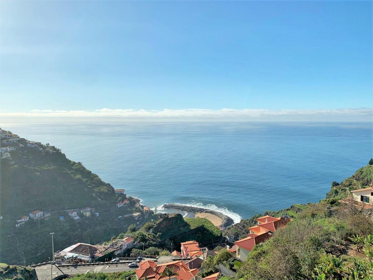 Charming Calheta Plaza Penthouse Calheta (Madeira)