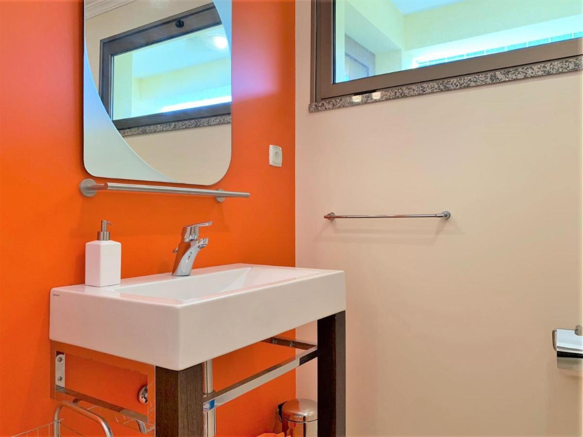 Charming Calheta Plaza Penthouse *