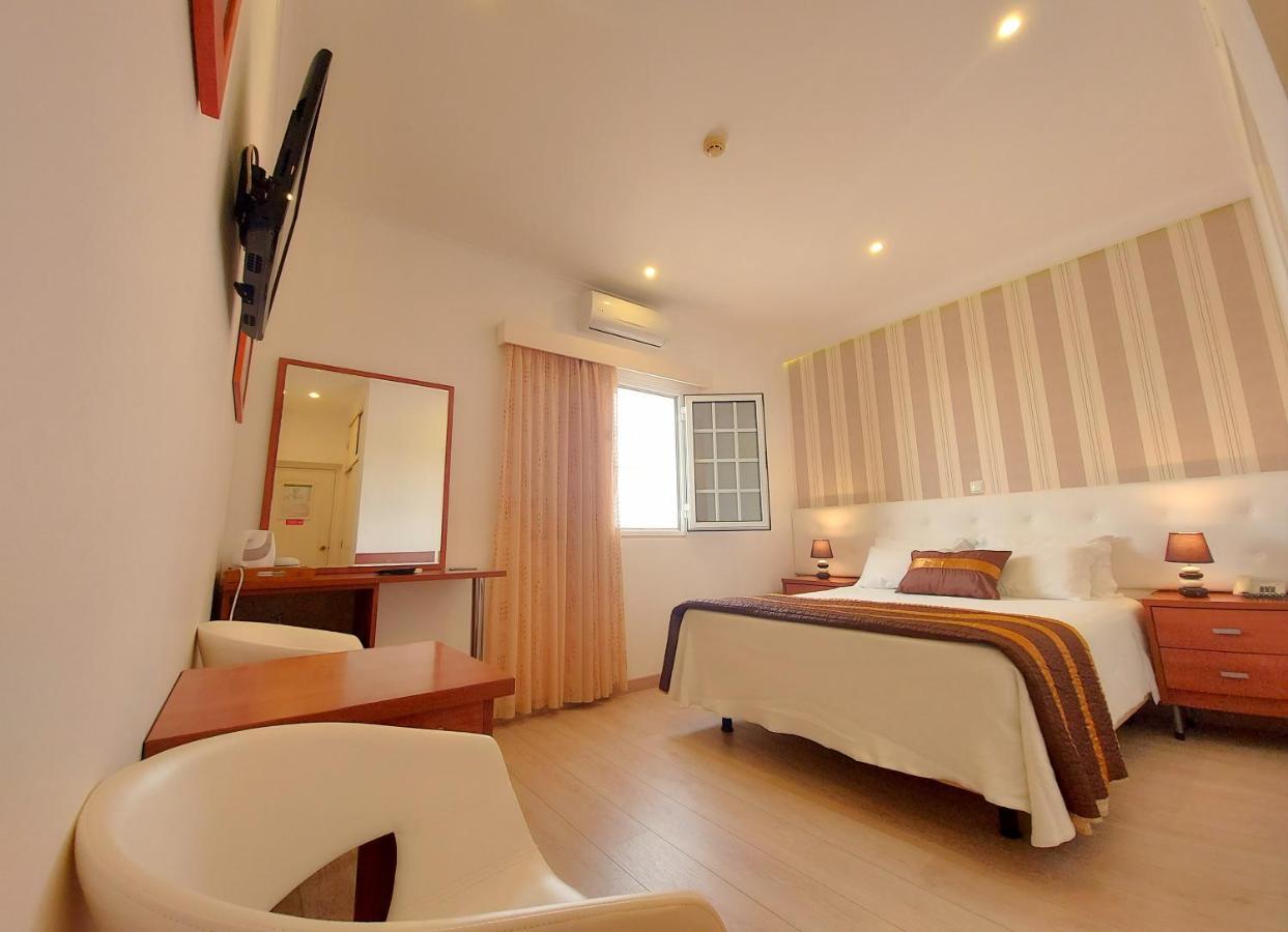 Formosa Al-estabelecimento De Hospedagem,quartos-rooms * Monte Gordo