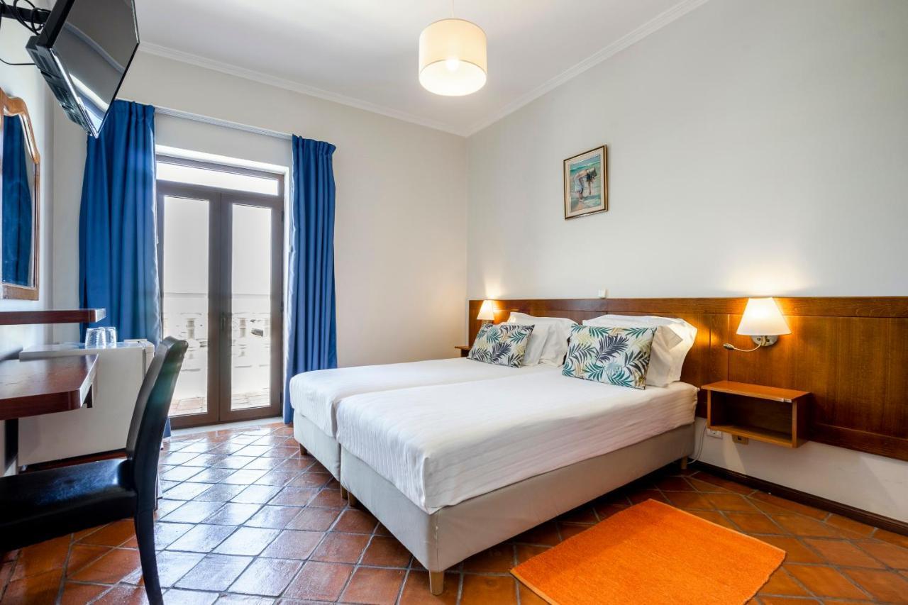 Residencial Mares Guest house Tavira
