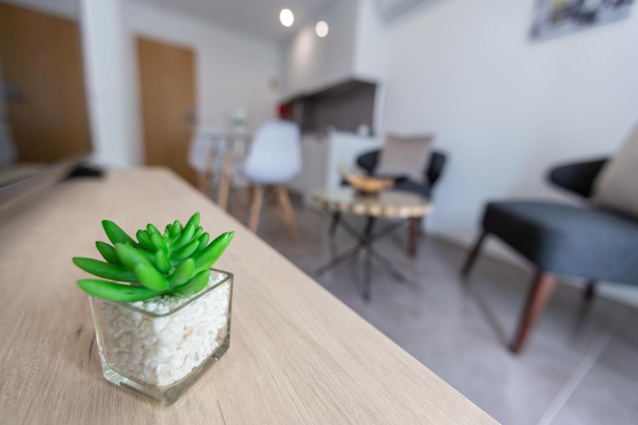 Nell&and&jess Guest house Espinho (Aveiro)