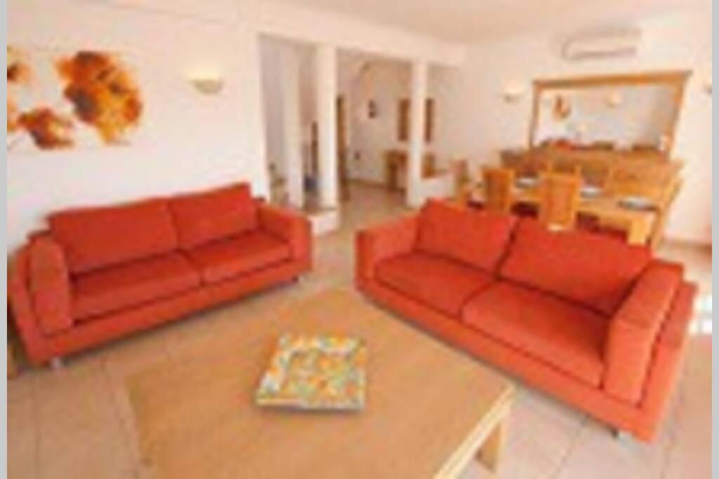 Luxury Private Property-pool, Unique Sun Roof, Free Wifi * Budens