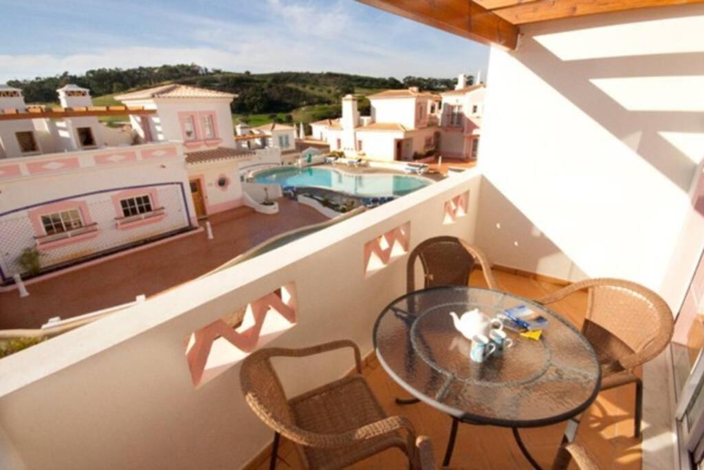 Luxury Private Property-pool, Unique Sun Roof, Free Wifi *