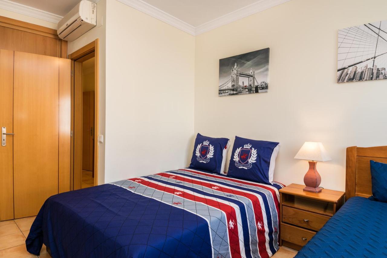 Apartment Houseluz *