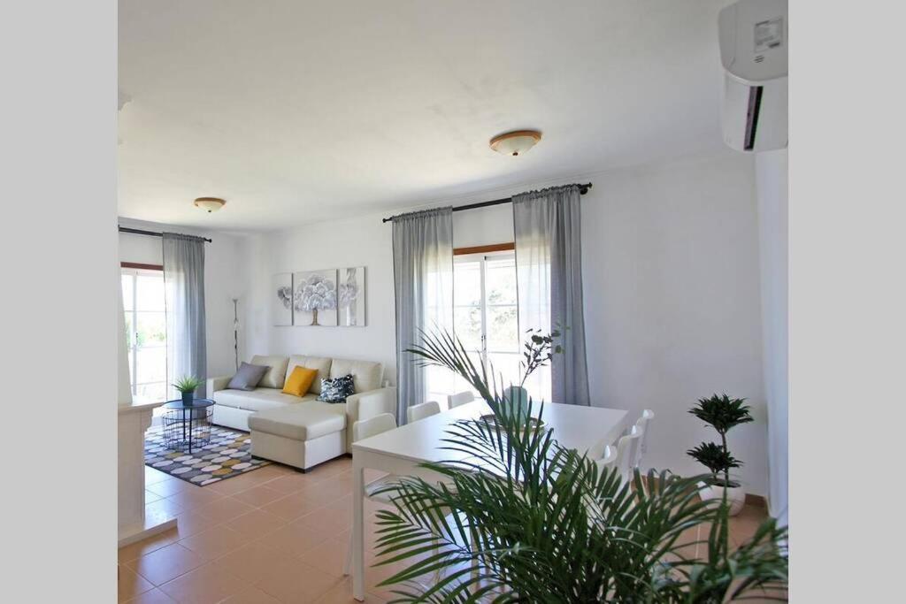 Casa Alfarroba - Quinta Do Perogil, Tavira, Algarve Holiday home *